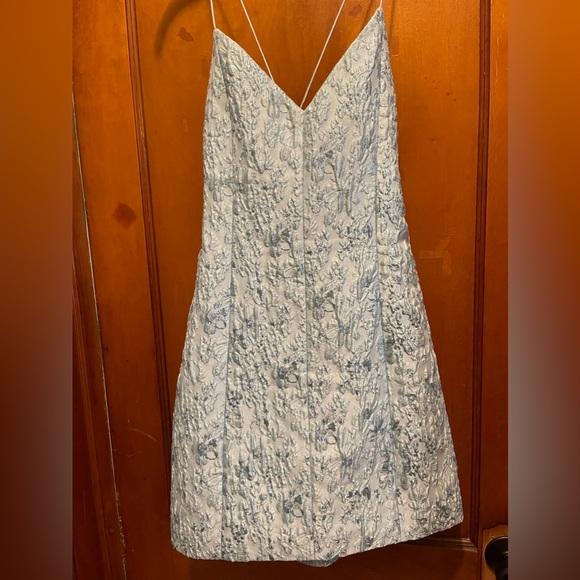 Alice and Olivia Tayla Structured Lantern Mini Dress Floral Blue - Picture 1 of 10